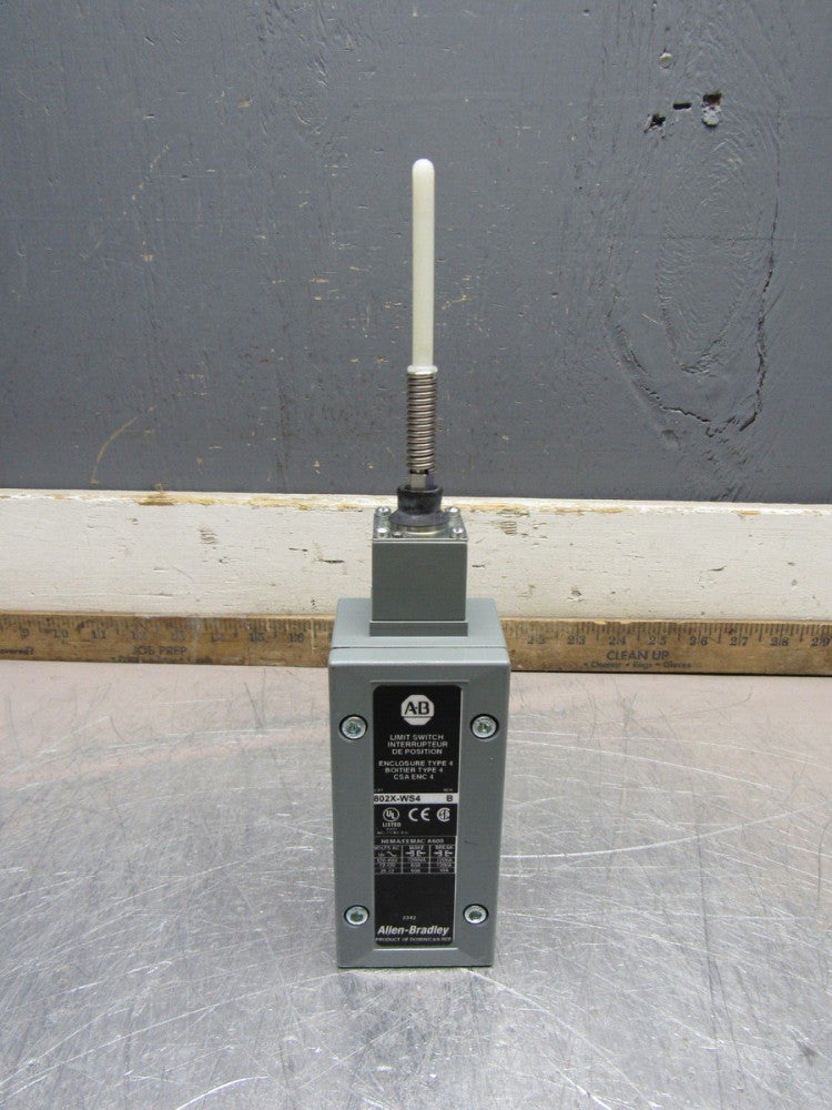 ALLEN BRADLEY 802X-WS4 SER-B LIMIT SWITCH W/Z-21388 OPER.HEAD NEW SURPLUS NO BOX