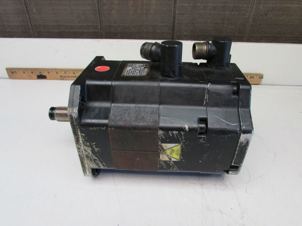 KUKA 1FK6081-6AF71-1ZZ9-Z847 ,SERVO MOTOR 2.83KW ,6.6A 168V TAKEOUT! MAKE OFFER!
