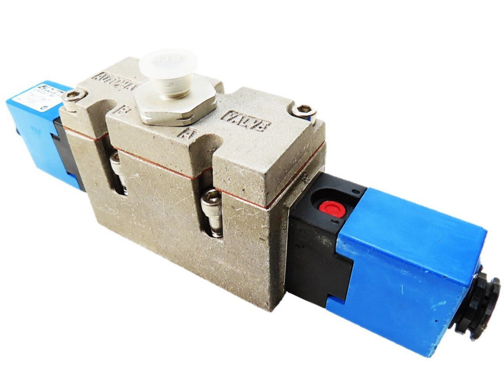 Automatic Valve  407B43S3S3-DBB7  5/2 Solenoid Valve  NEW NO BOX