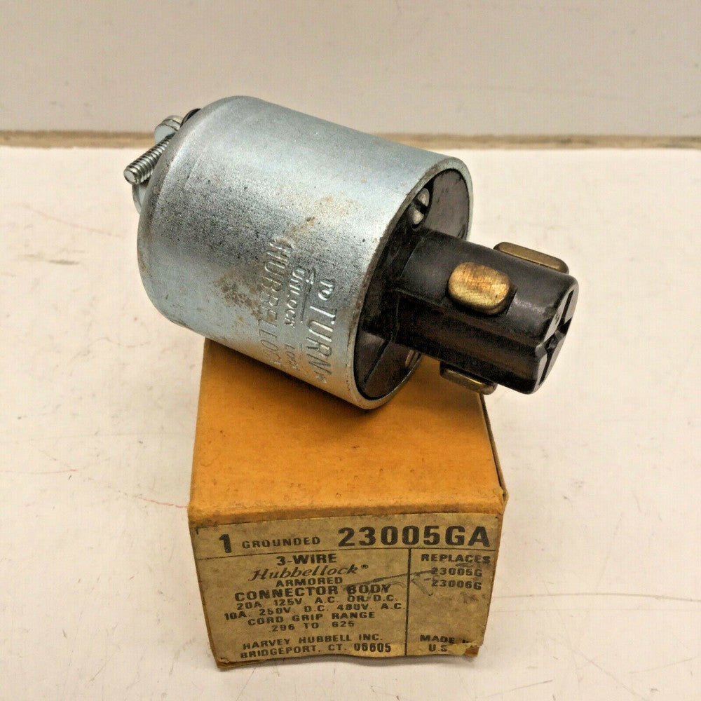 HUBBELL 23005GA Hubbellock Connector Body Male Plug 3W 10A 250V 20A 125V