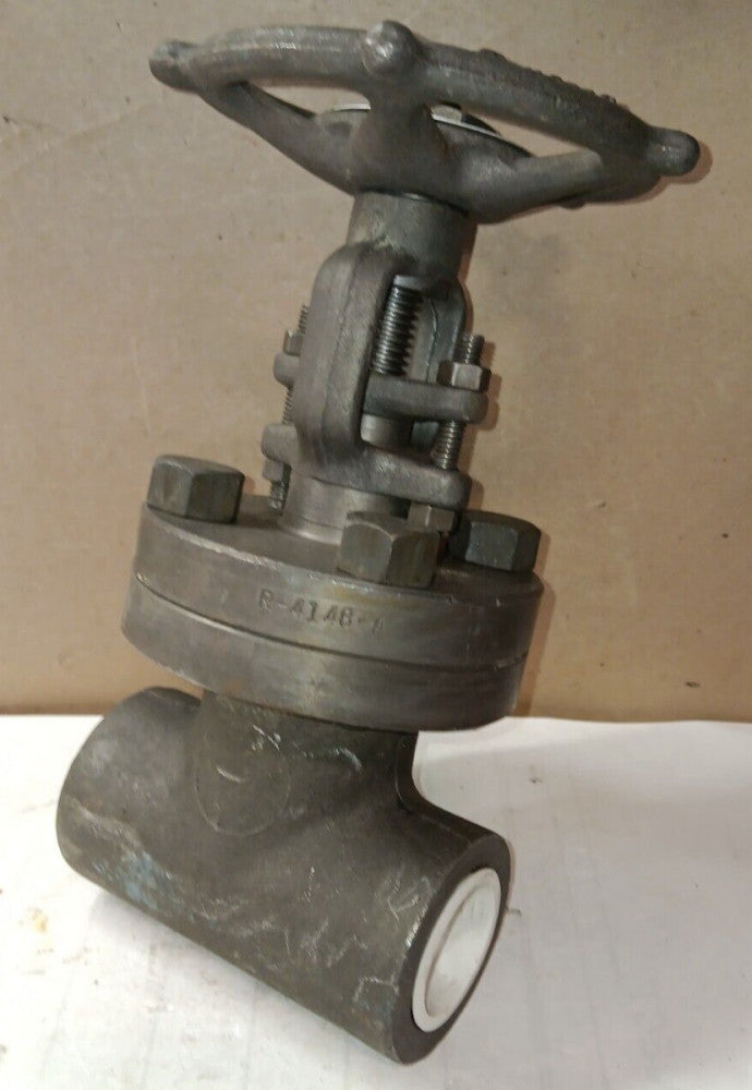 NEW HENRY VOGT MACH SERIES 12111 1-1/4" GATE VALVE 1.25" NPT 2000 WOG A105 CR13