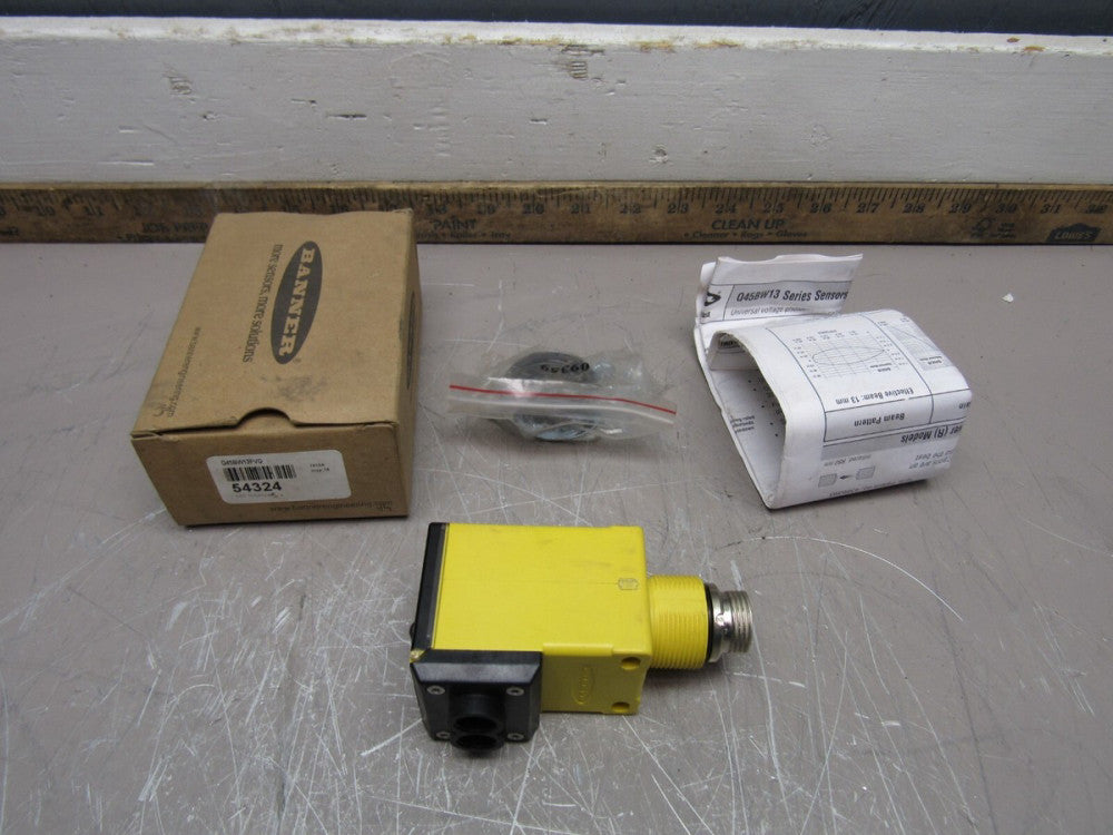BANNER ENGINEERING Q45BW13FVQ PHOTOELECTRIC SENSOR 54324 NEW IN THE BOX !!