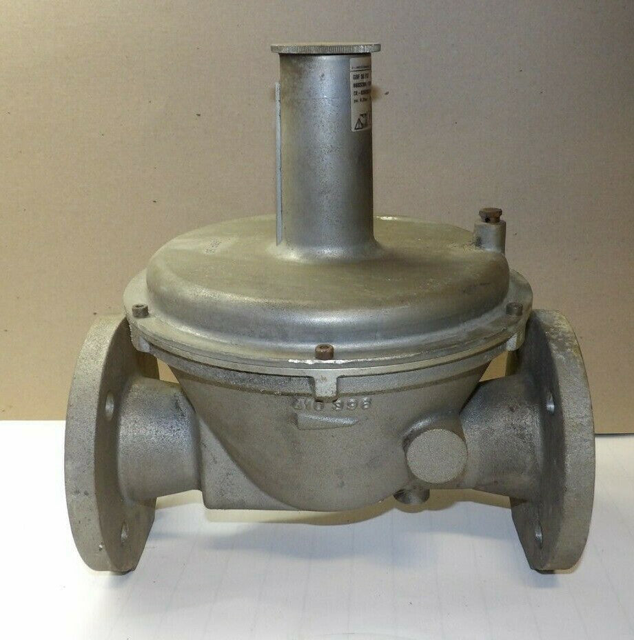 NEW KROM SCHRODER GAS PRESSURE REGULATOR 50 MM 4-BOLT FLANGE 20 MBAR GBF 50 F02