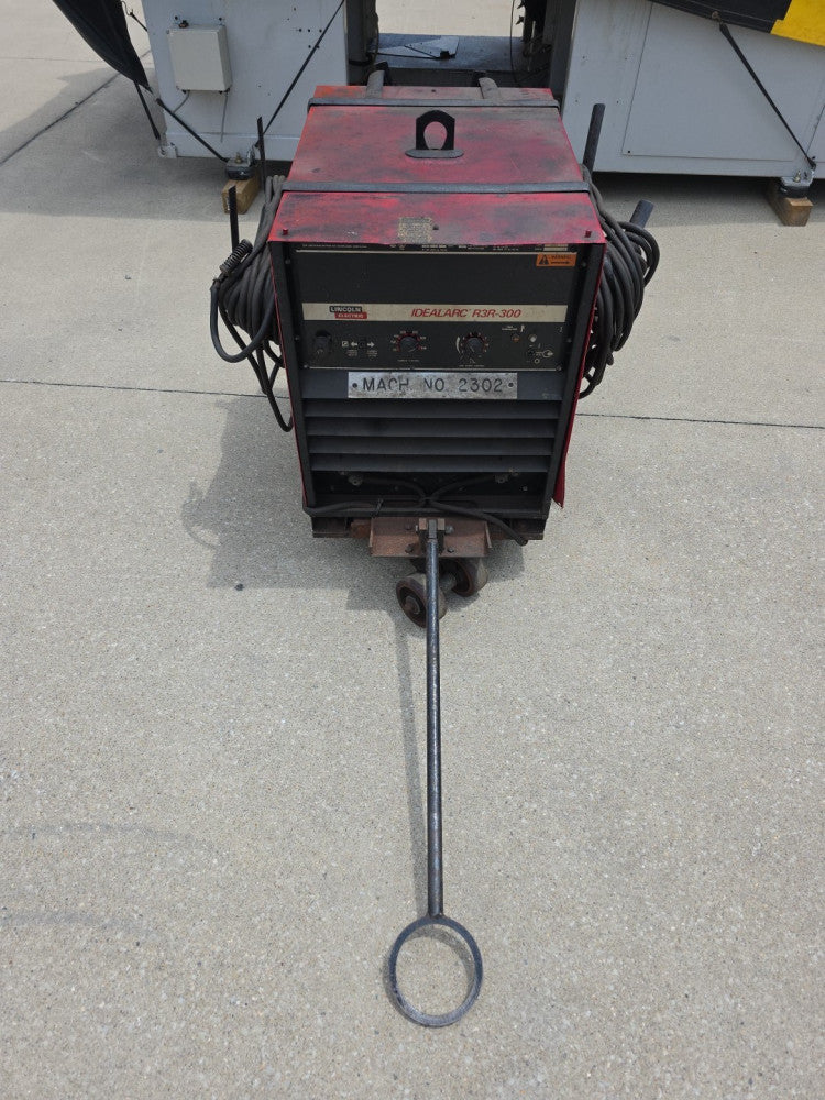 Lincoln R3R-300 Ideal Arc Class I Arc Welder DC 3 Phase 240V 300A / 40V on Cart