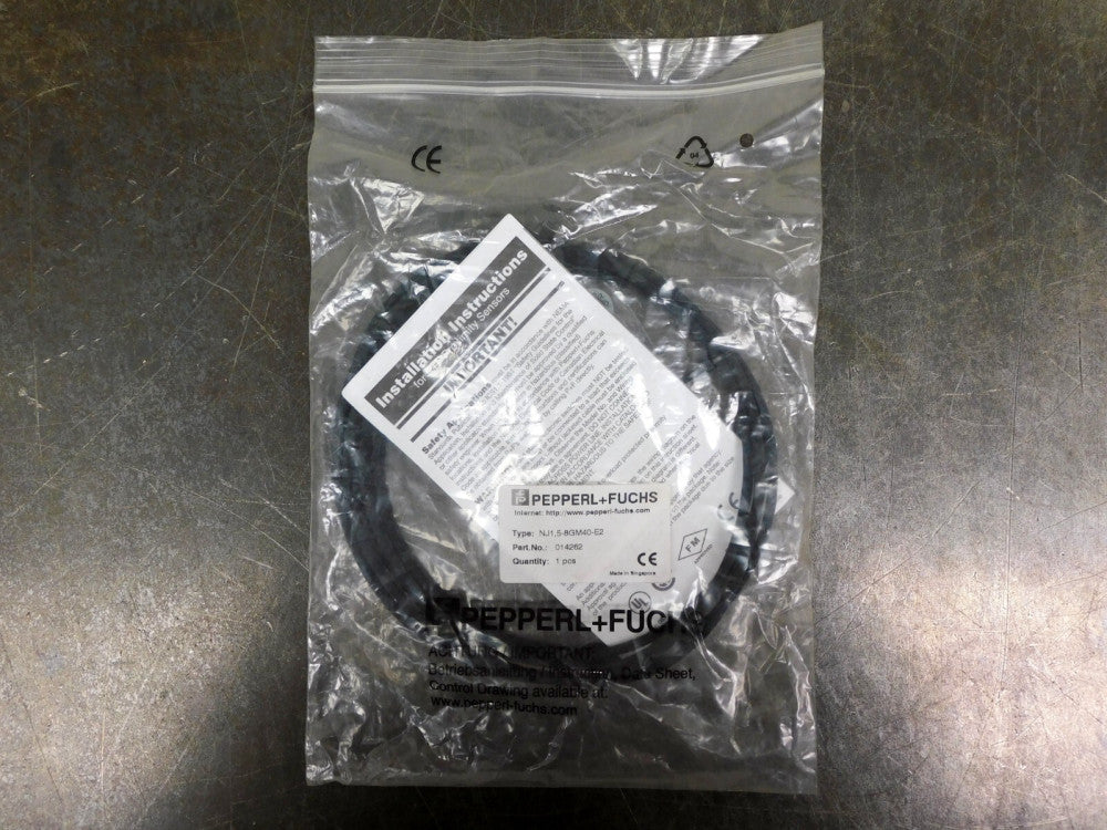 Pepperl + Fuchs NJ1,5-8GM40-E2 Sensor NJ158GM40E2 NEW