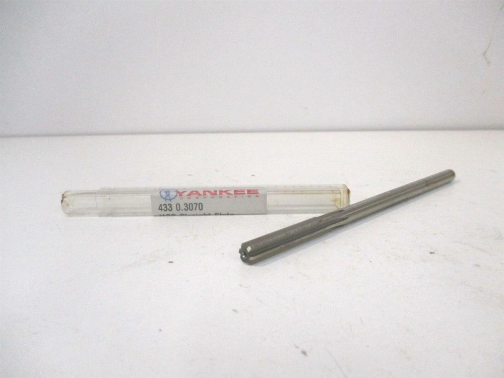 Yankee (433-0.3070) 19/64" x 19/64" x 6" OAL HSS RH Straight Chucking Reamer