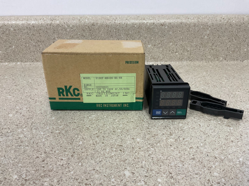 RKC D100F-MNDN-N8-NN NEW