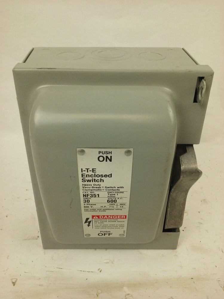 SIEMENS I-T-E NF351 H.D. ENCLOSED SWITCH, 30A, 3PH, 600V, TYPE 1 INDOOR, NEW