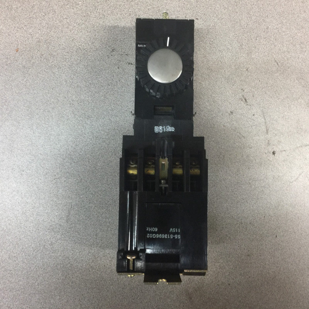 NEW NO BOX GE PNEUMATIC TIMER 5-200 SEC 115 V COIL CR122B040**B