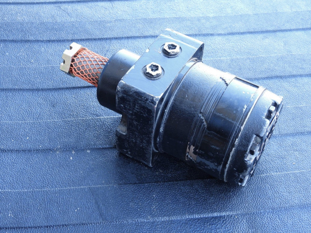 Genuine Terex Genie T108663GT Hydraulic Drive Motor GS2032 GS2046 GS2632 GS2646 