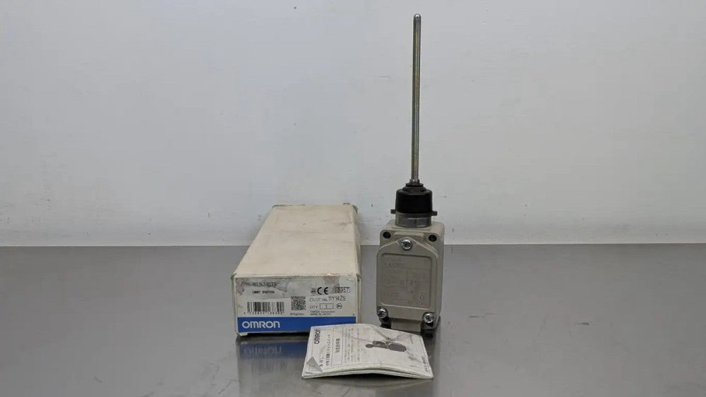 Omron WLNJ-30TS Limit Switch Roller Plunger 250VAC/48VDC