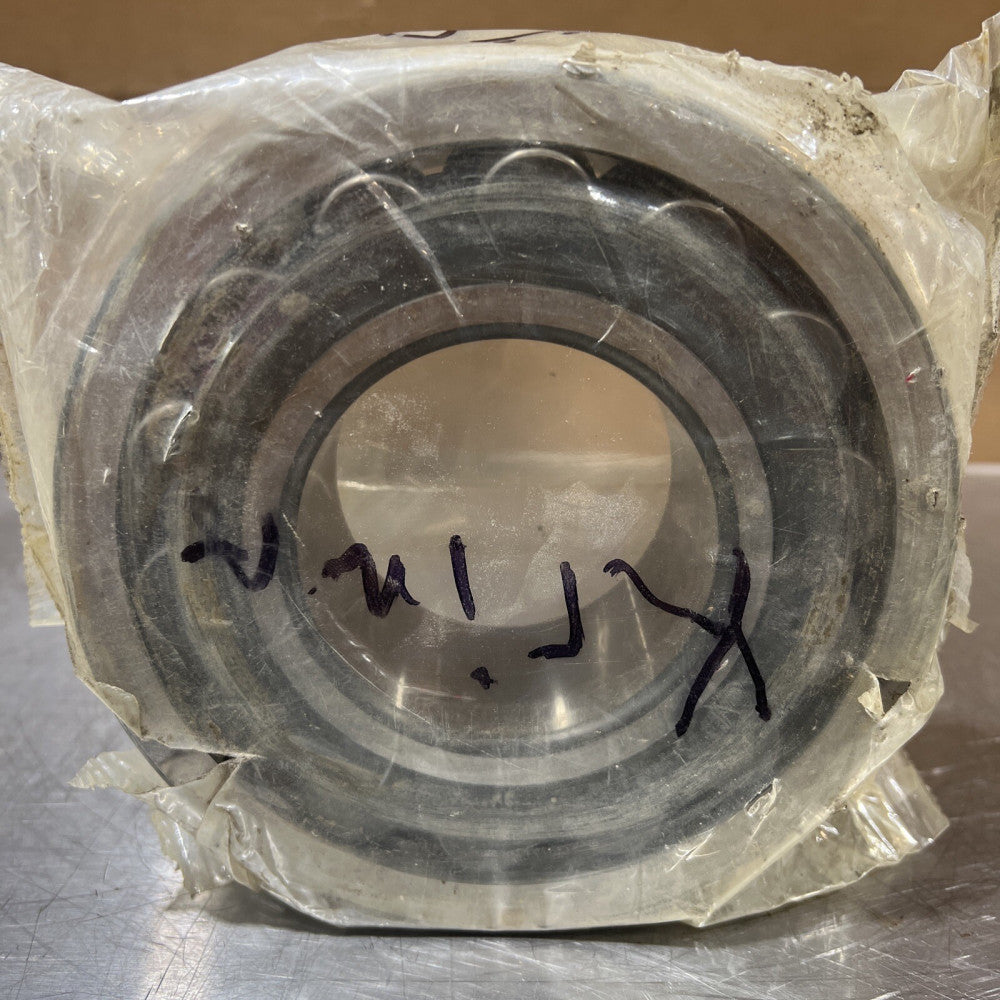 22316CC/W33 SKF 80 x 170 x 58 mm SPHERICAL ROLLER Nos Surplus