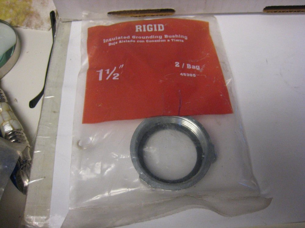 Sigma Electric | 45385 | 1-1/2" Insulated Metallic Grounding Bushing (1) 2-Pack