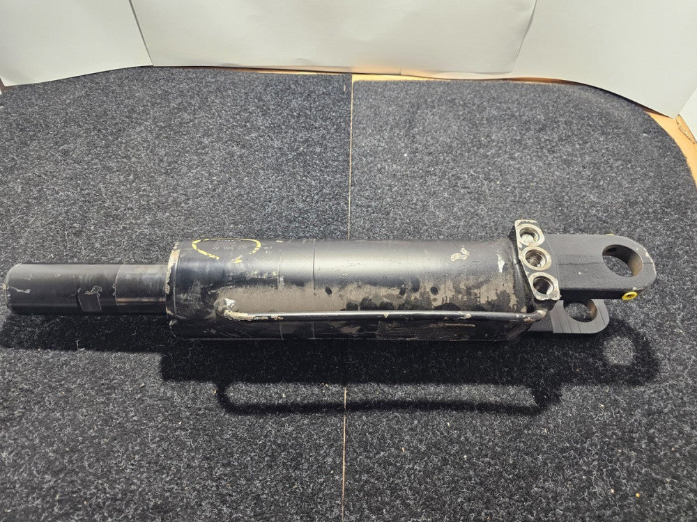 Hydraulic Cylinder 24587, 246928 4 in Outside Diameter, 16 in Length