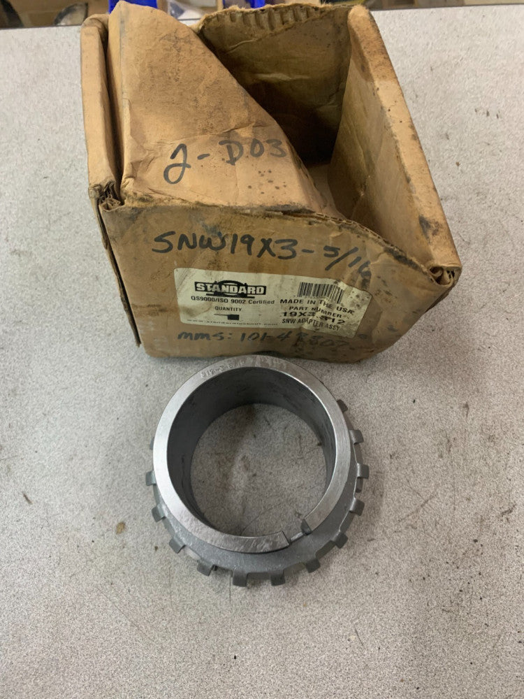 NEW IN BOX STANDARD SNW19X3.5/16 ADAPTER BEARING SNW 19X3.312