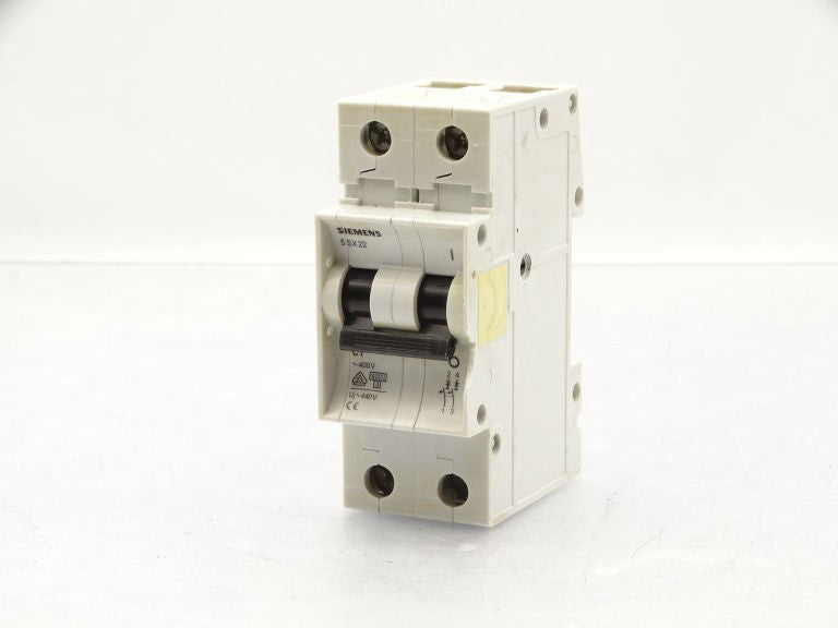 SIEMENS 5SX2201-7 Circuit Breaker - Used