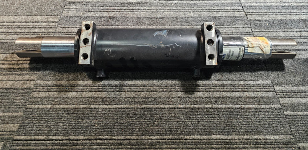 Clark 8123044 Forklift Steering Cylinder Assembly 25.5" Length 3.92" OD