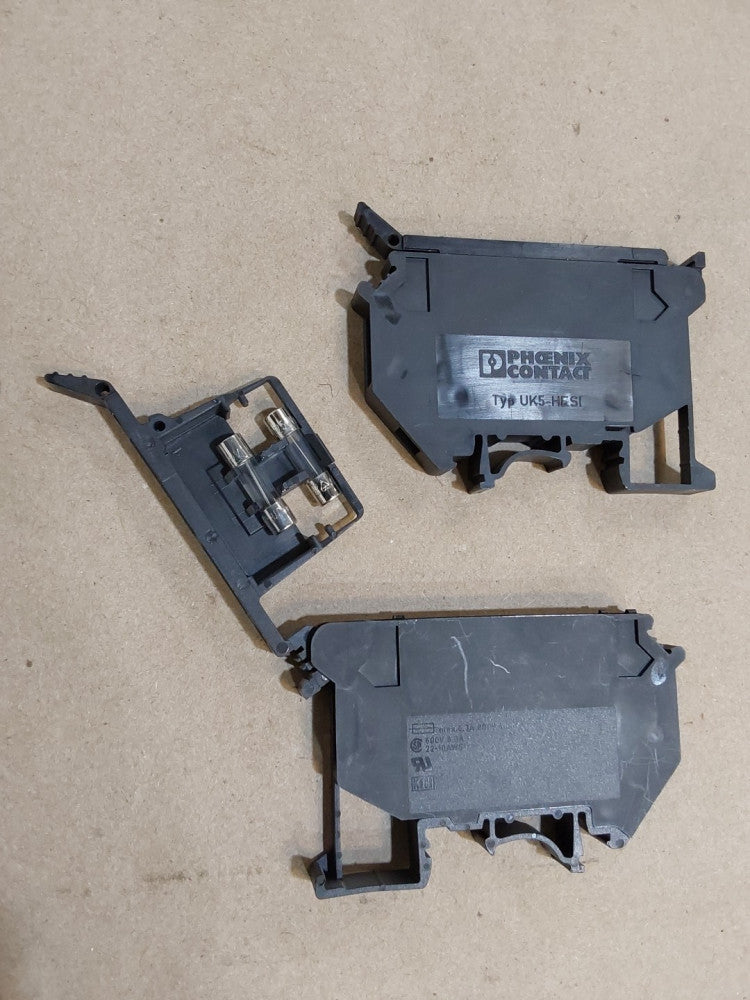 LOT OF 2 PHOENIX CONTACT UK5-HESI TERMINAL BLOCK  UK5HESI BLACK