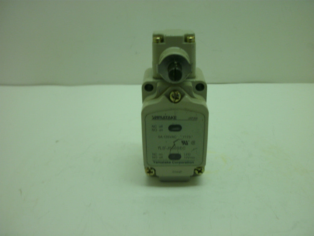 YAMATAKE 1LS-J550SEC LIMIT SWITCH 5A-125VAC RED LED 12Vmin 1NC/1NO NEW NO BOX