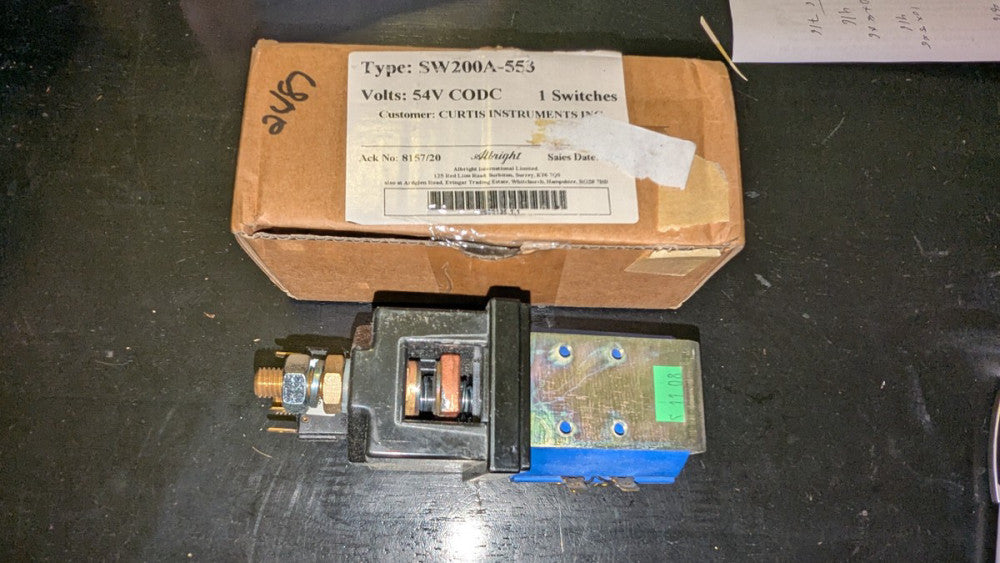 (1) Curtis Albright Contactor SW200A-553 NIB