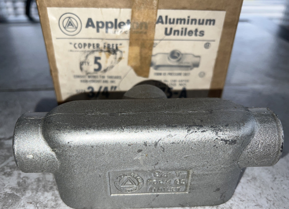 Appleton T75A, IMC/EMT/Rigid Conduit Outlet Body, 3/4 Form 85 (A), 1 PC