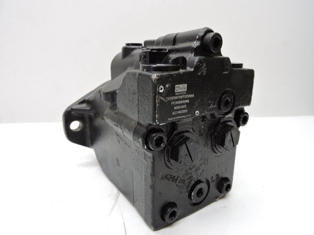 JLG Sauer-Danfoss 80001603 Variable Hydraulic Drive Motor 800S 460SJ 510AJ 800A