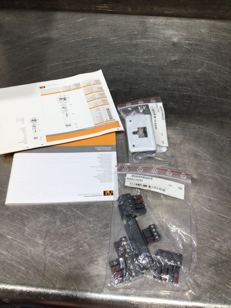 B&R ACOPOS Zubehoersatz, B0027899 + B0027936 NOS