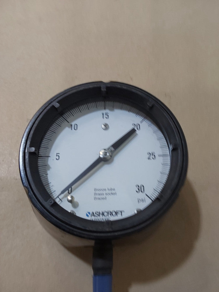 Ashcroft 45-1279-AS-02L-30# Duragauge 4-1/2" Pressure Gauge