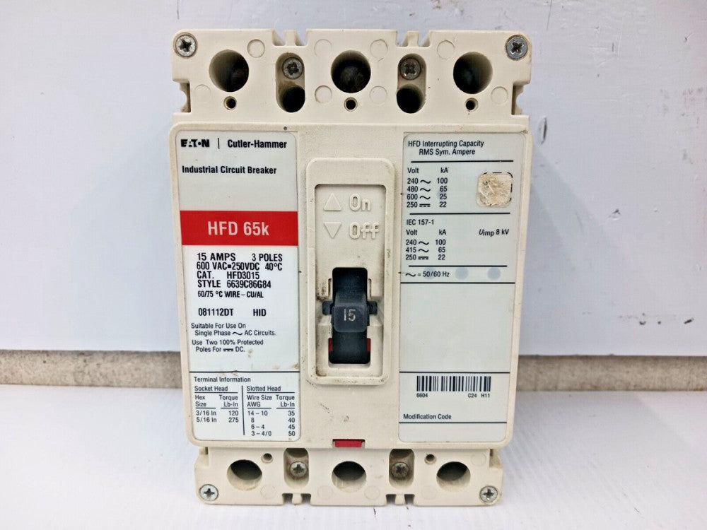 EATON 15 AMP CIRCUIT BREAKER 3 POLE 600 VAC 65kA HFD3015