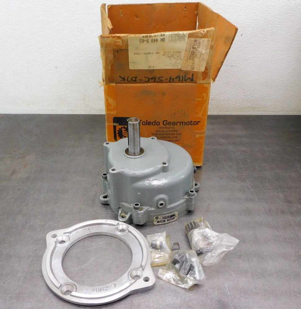 Toledo Gear Motor M164D-7K Gear Reducer 5339.2 RPM 3.20 Ratio