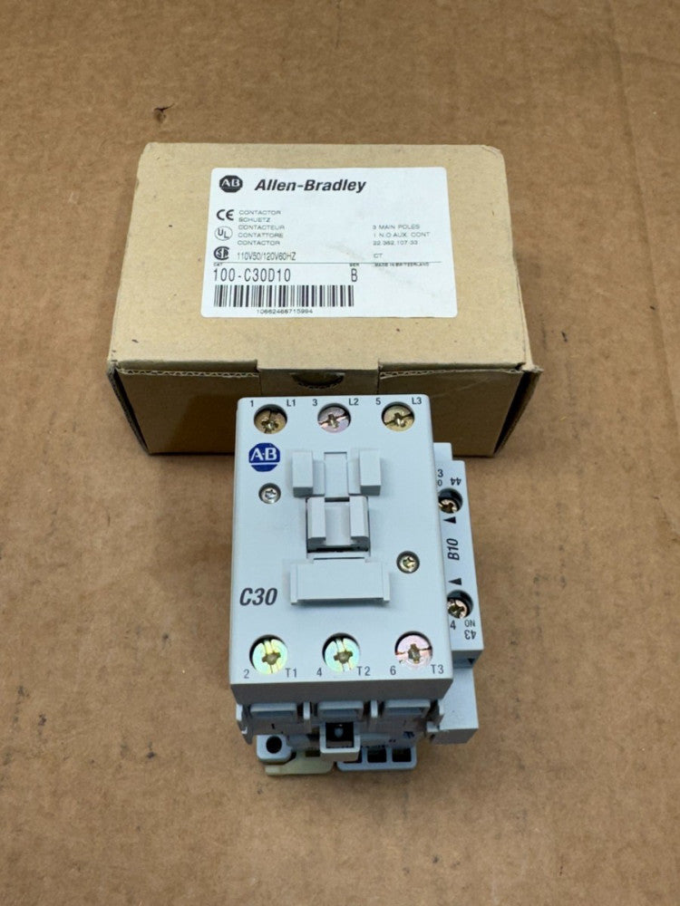 NEW IN BOX ALLEN-BRADLEY CONTACTOR 110/120V. COIL 100-C30D10 SERIES B
