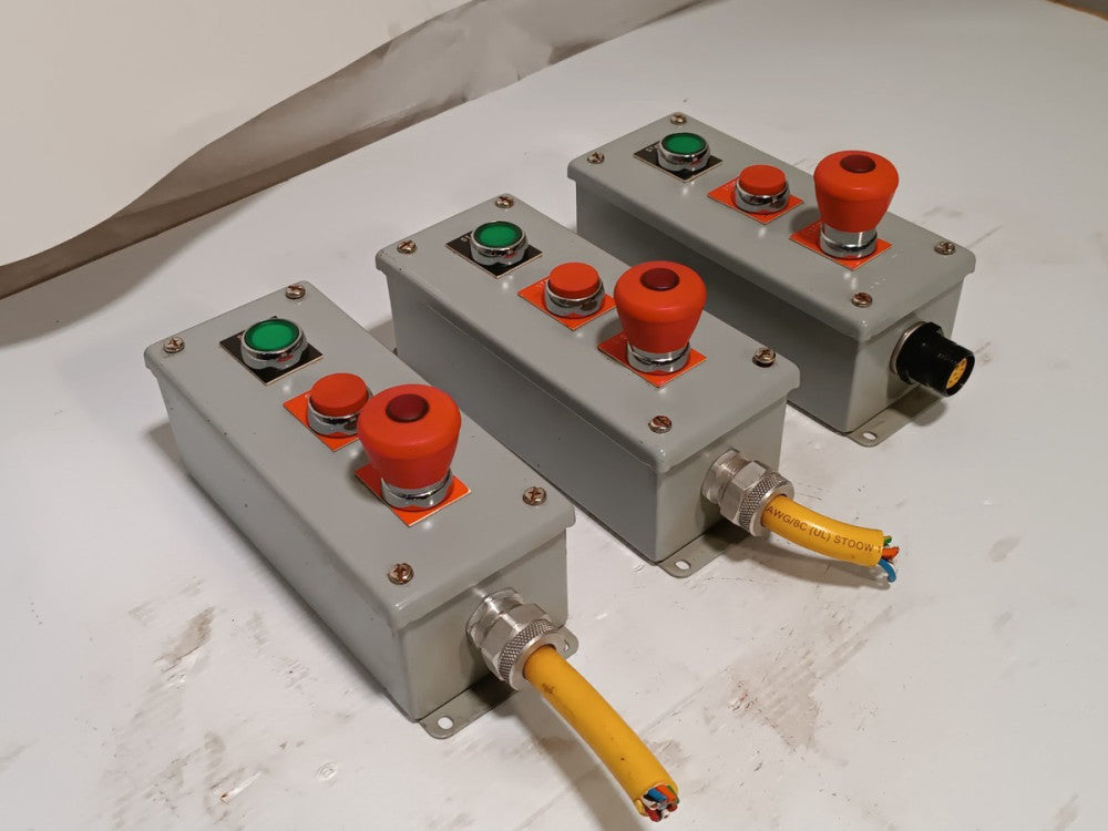 Hoffman E3PBG 3‑hole control station START STOP E‑STOP 8‑pin Sprecher+Schuh