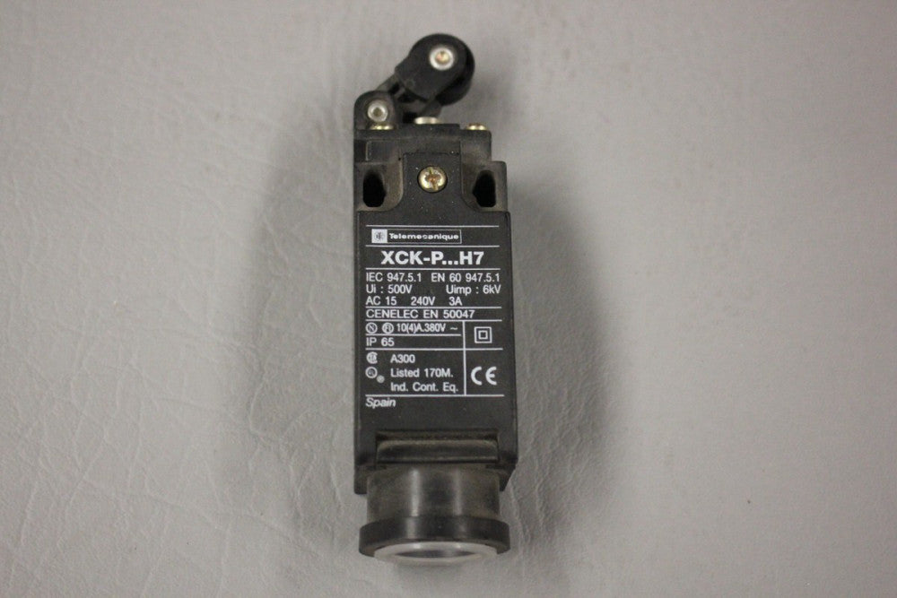 TELEMECANIQUE LIMIT SWITCH XCK-P...H7