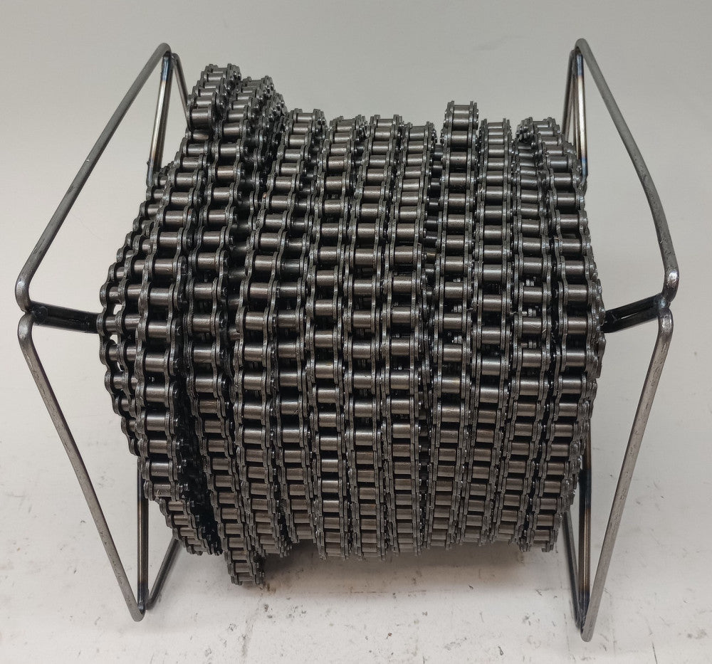 Chain 40-1R-84FT Roller Chain Number 40 1 Row 84FT Length Riveted