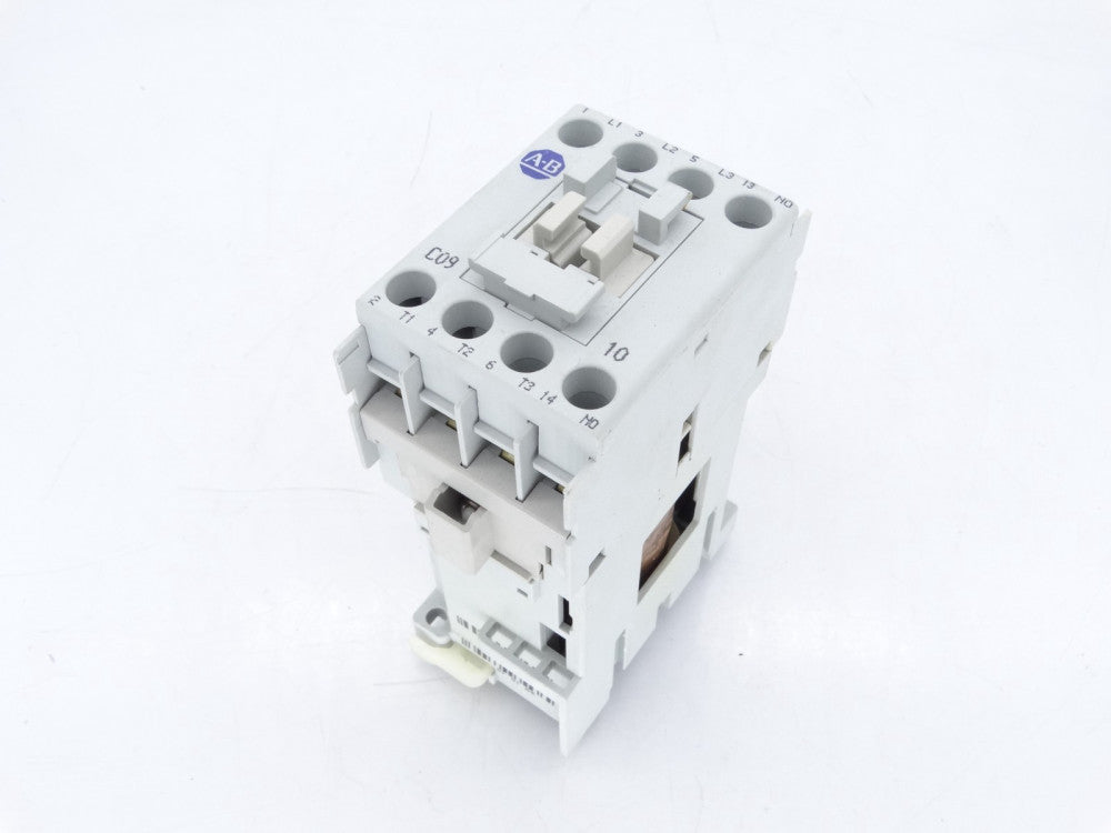 ALLEN BRADLEY 100-C09DJ10 CONTACTOR