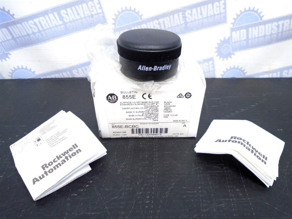 ALLEN-BRADLEY - 855E-BCBC - 1/2 NPT 50mm STACK LIGHT BASE & CAP - (NEW in BOX)
