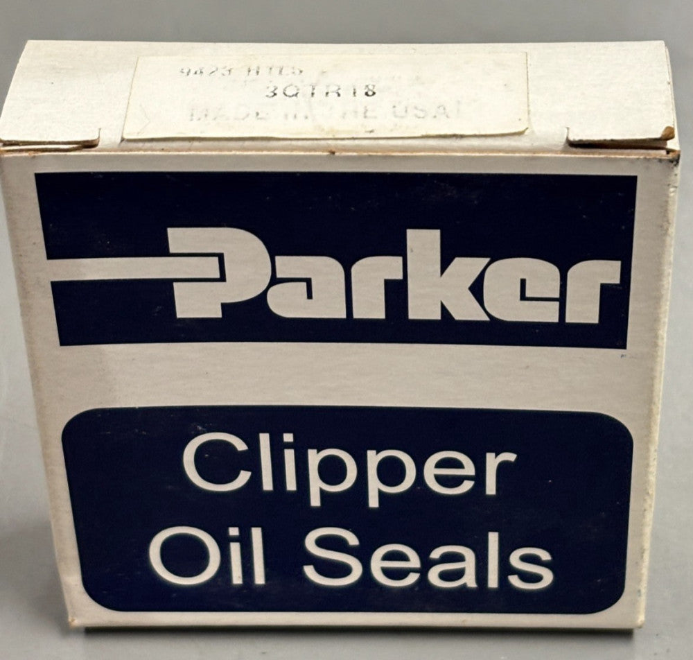 NEW IN BOX Parker 3QTR18 Oil Seal NOS