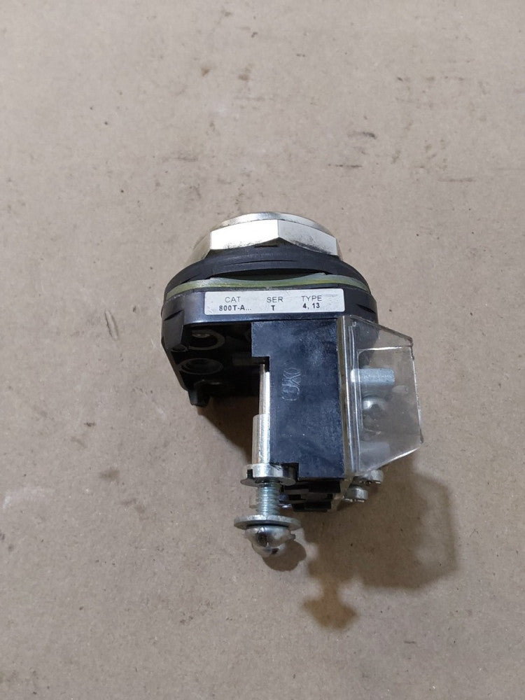 Allen-Bradley 800T-A Push Button Green Flush Head  Series T