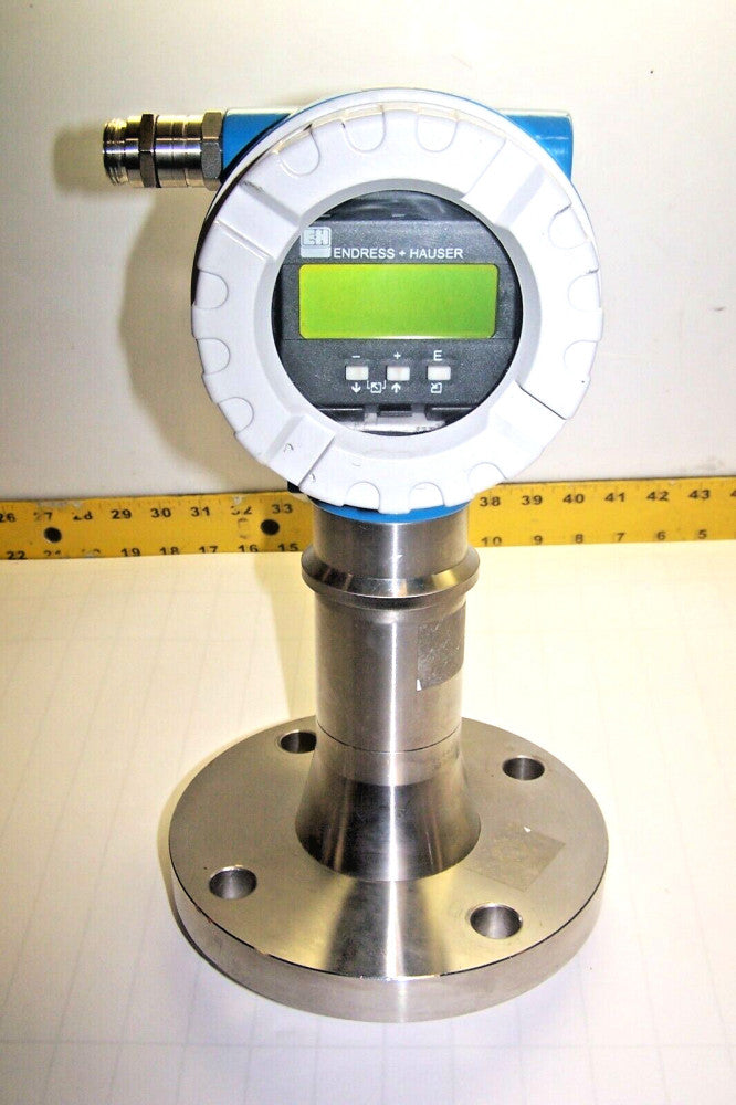 Endress+Hauser Micropilot M Transmitter W/ 7-1/2" Flange  FMR245-S4ALKEA6A
