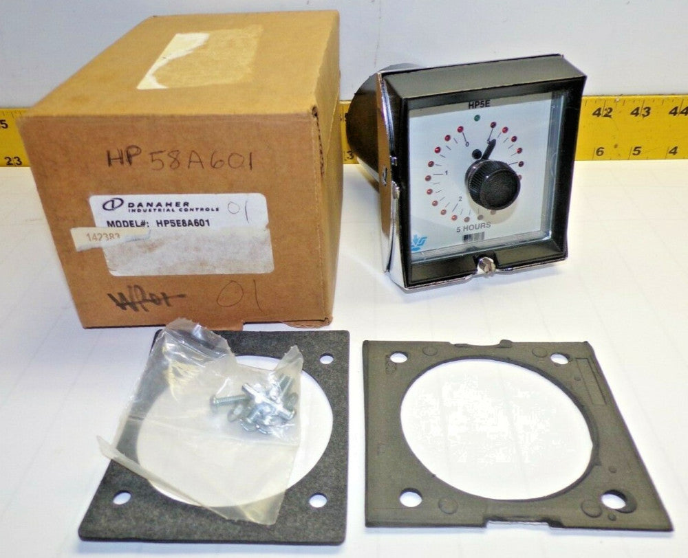 NEW DANAHER EAGLE SIGNAL REVERSE TIMER 5 HOURS 120 VAC  HP5E8A601