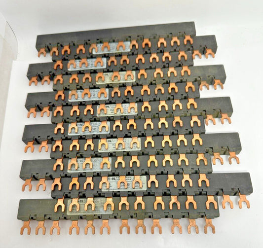 11pcs Eaton B3.0/4-PKZ0 3-Phase Busbar Common Link XTPAXCLKA4