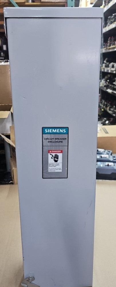 NEW Open Box Siemens QR2N3R2 QR 2P ENCLOSURE