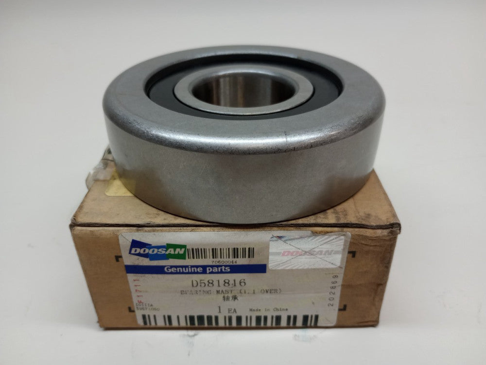 Doosan D581816 Mast Roller Bearing