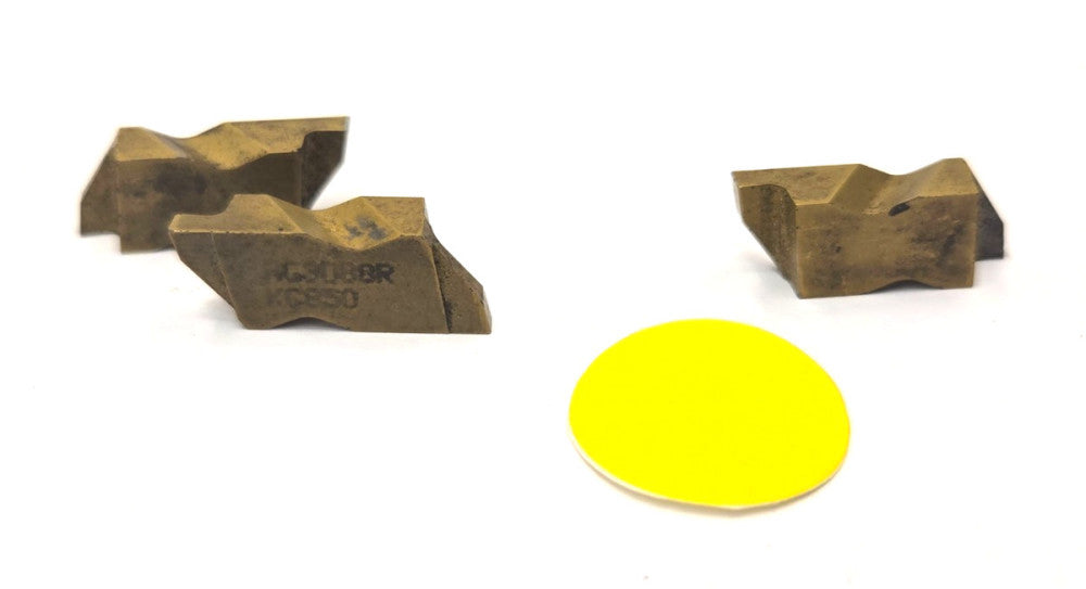 UNBRANDED GROOVING INSERT*2 RH / 1 LH ***LOT OF 3