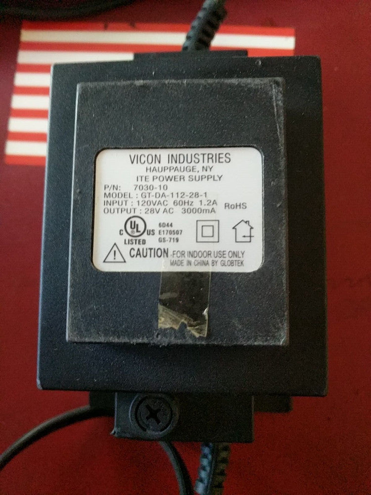 VICON PART #7030-10 MODEL GT-DA-112-28-1 CAMERA POWER SUPPLY