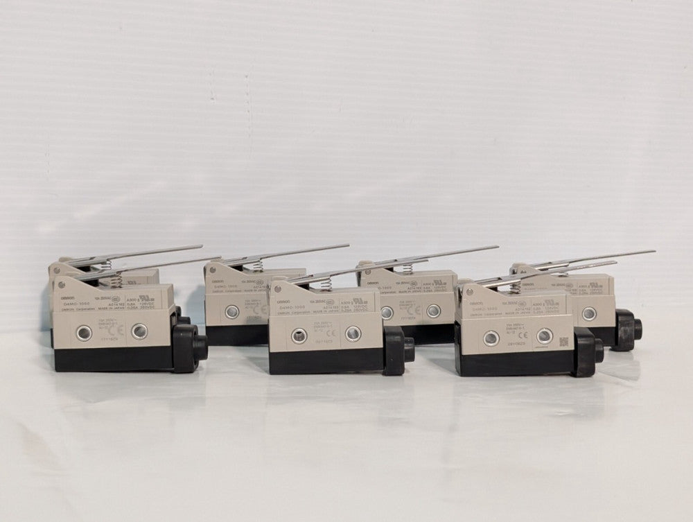 Lot of 7 Omron D4MC-1000 Enclosed Limit Switch with Hinge Lever, IP67, SPDT
