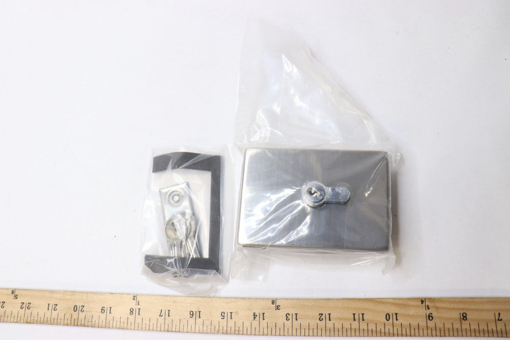 CR Laurence Center Housed Patch Lock Brushed Stainless EUR681BS