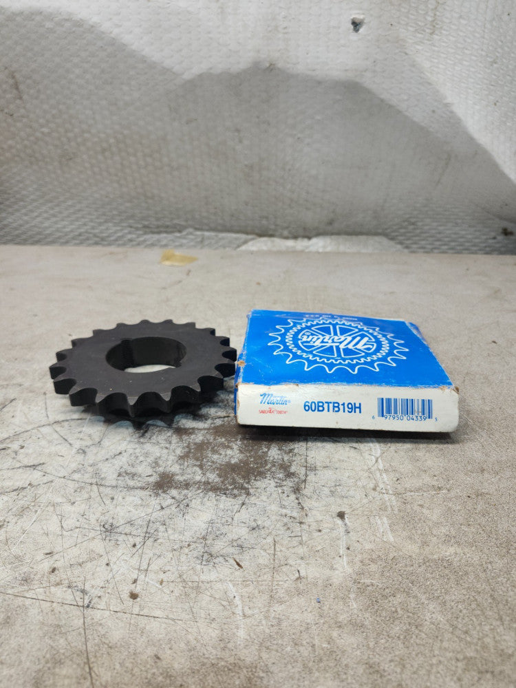 NEW IN BOX MARTIN ROLLER CHAIN SPROCKET 60BTB19H