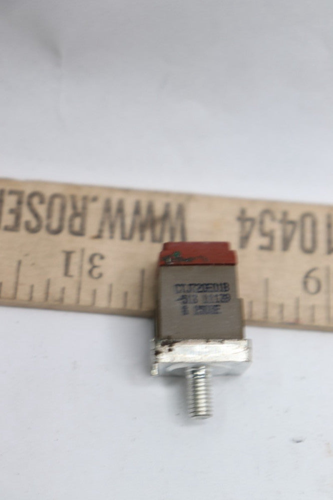 Rectangular Connector Stud Mount CTJ720E018