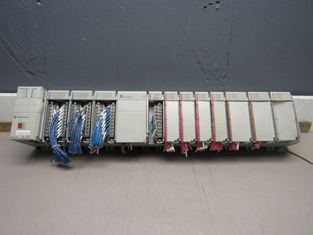 ALLEN BRADLEY COMPACTLOGIX COMPLETE SYSTEM 1769-L36ERM W/11QTY I/O MODS XLNT